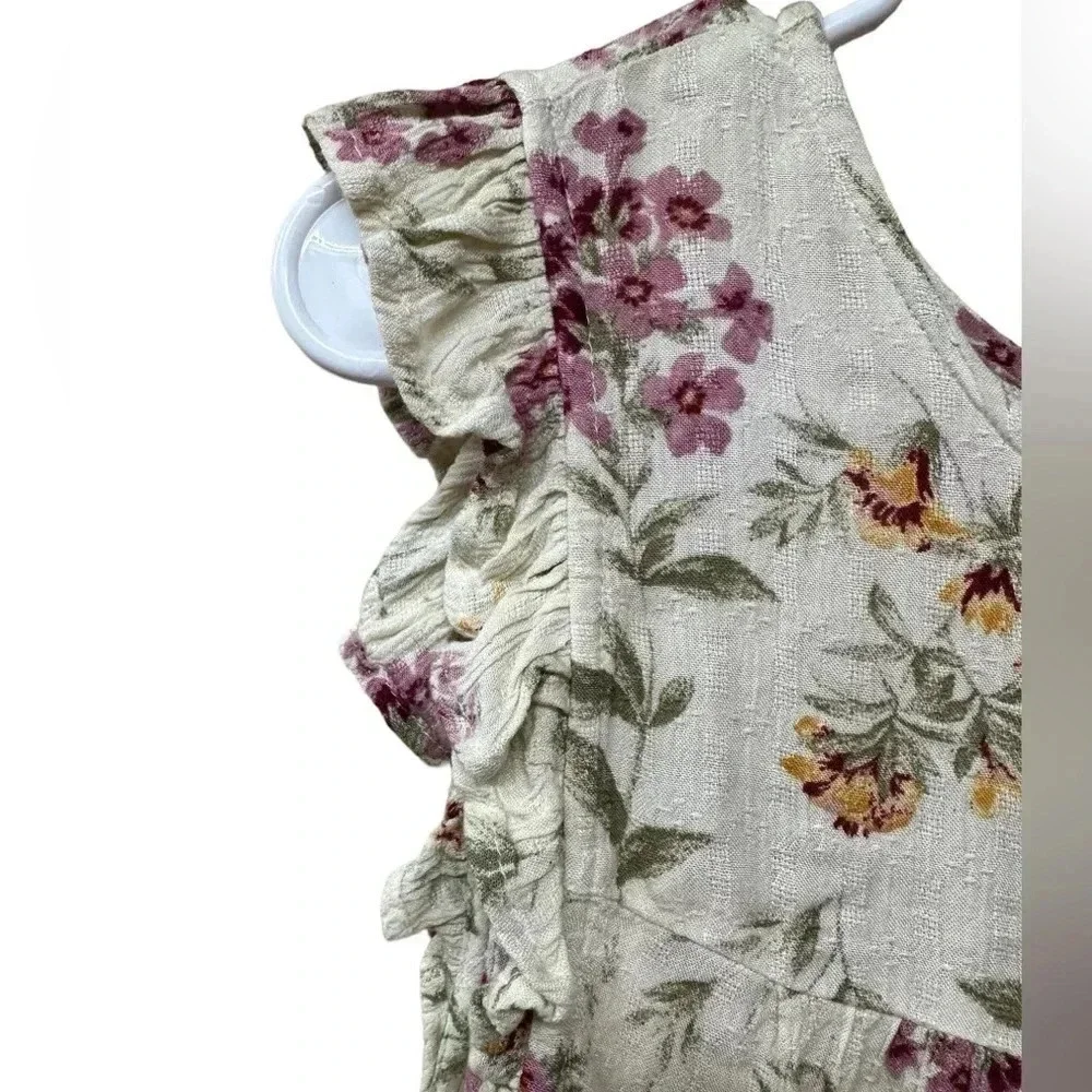 Floral Ruffle Sleeve Top - Picture 3 of 9